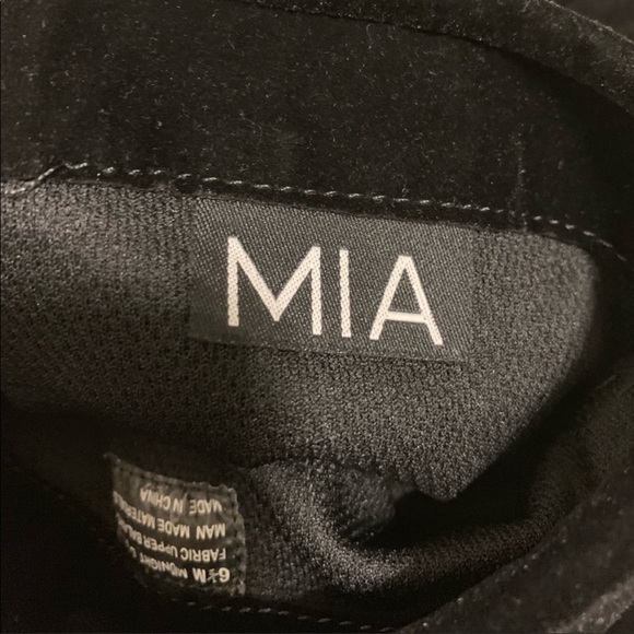 MIA Black Over the Knee/Slouchy Velour Boots - Picture 6 of 7